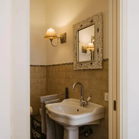 Casa Riva 1920 *
